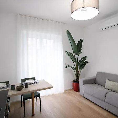 Milanrentals - Vanzetti アパート *